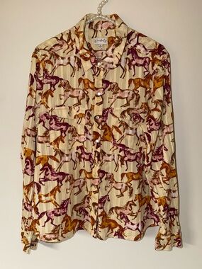 Horse print button up women’s shirt by Wonderly - size XL